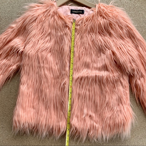 Pink fun fur jacket - Picture 5 of 8